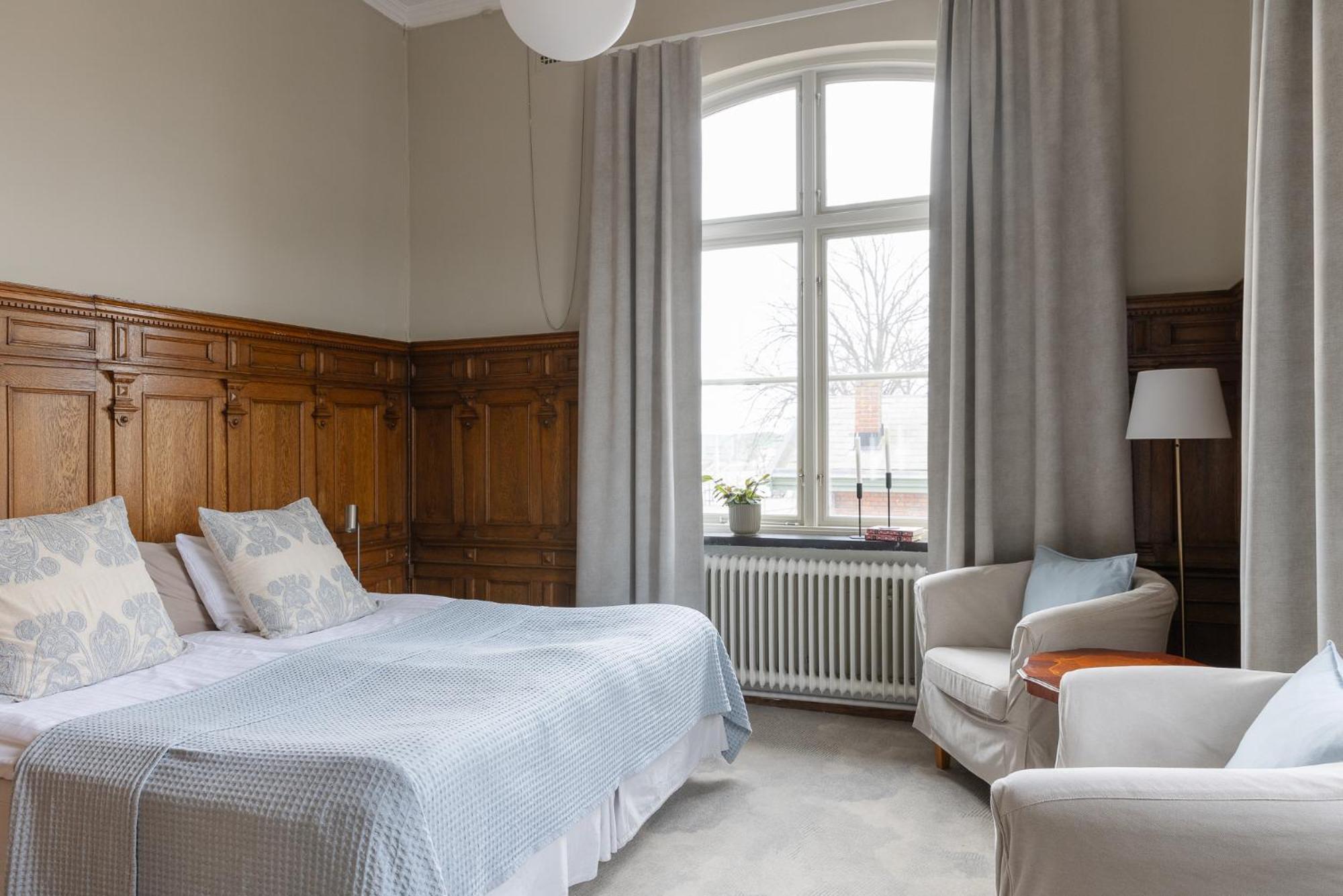 Stationen Bed & Breakfast Ystad Luaran gambar